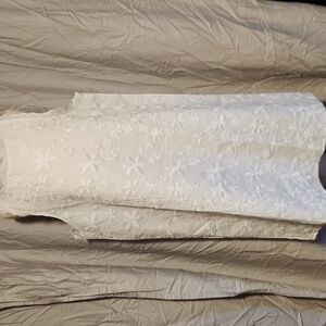 NWOT White Amazon dress L/ fits like a medium
